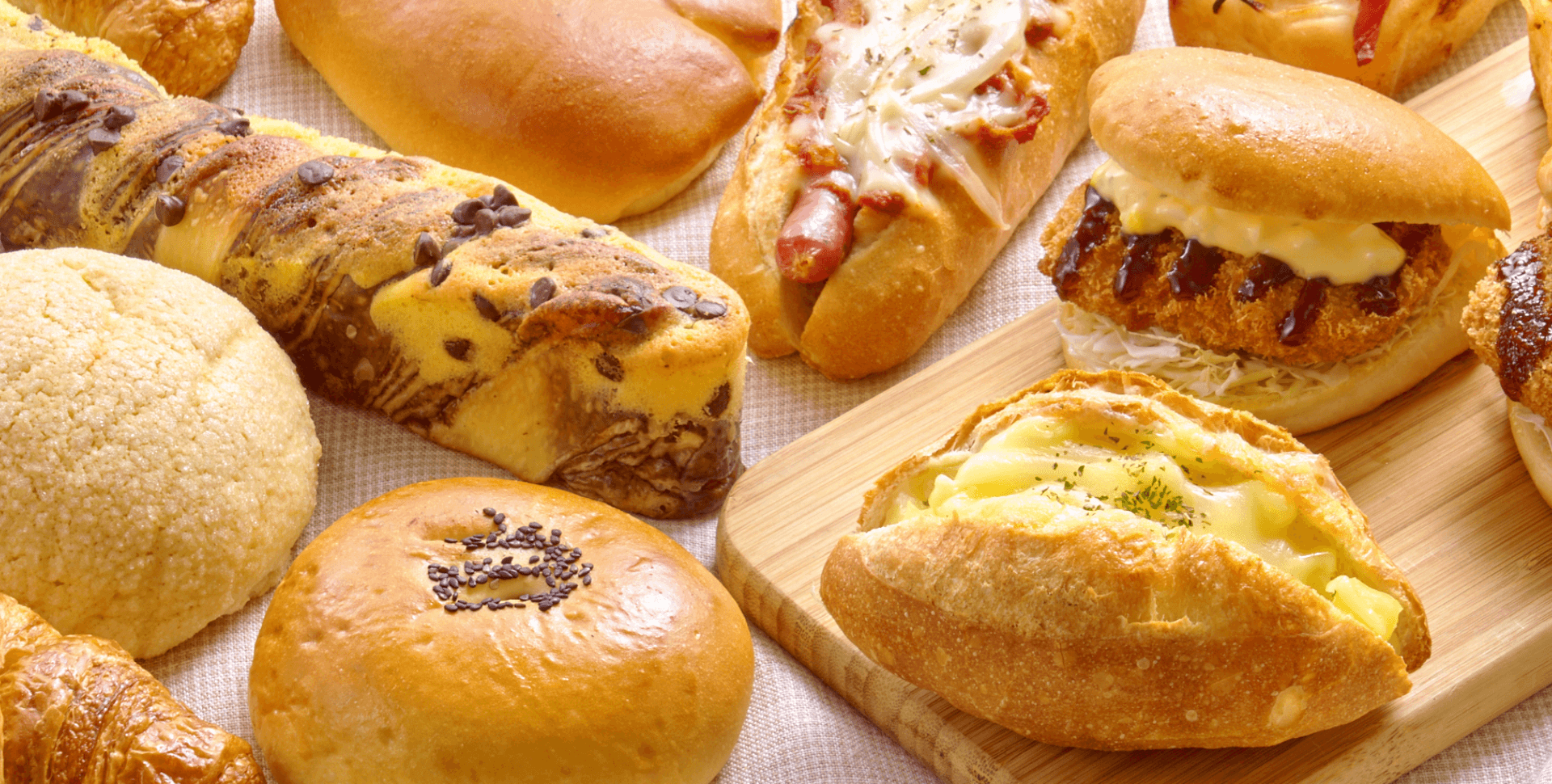 色々な種類のパン